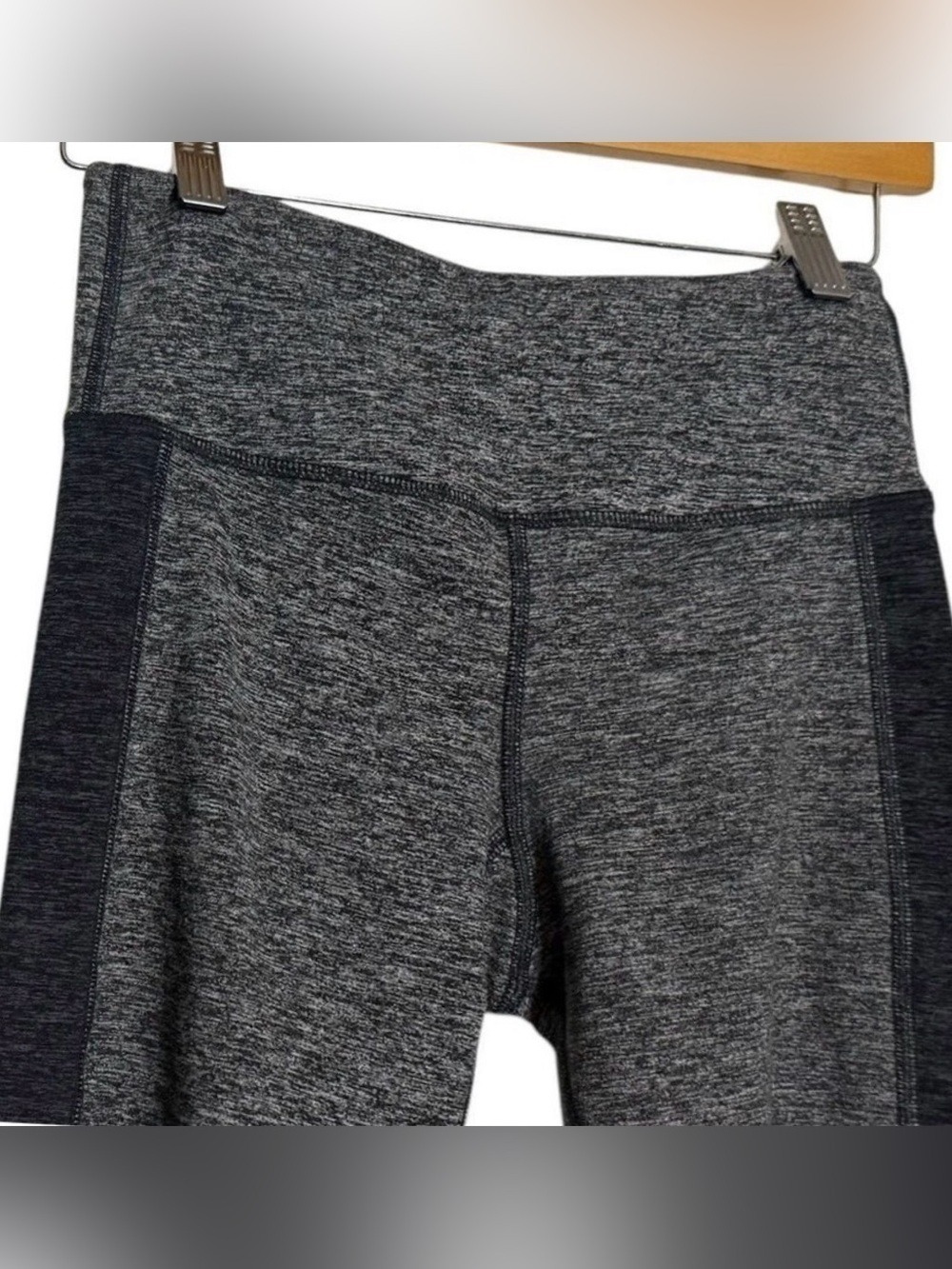 Vuori Asymmetric Block High Rise Leggings XS Heather Gray Black Yoga - Picture 4 of 10
